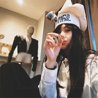 青春期撞上更年期